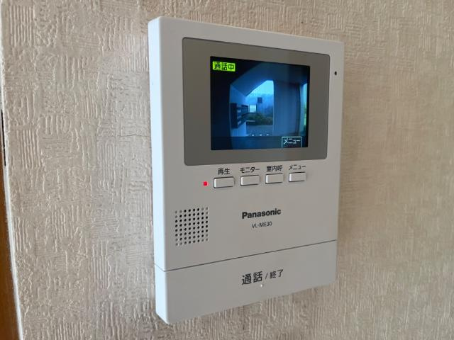 グランディールの設備|カメラ付インターホン