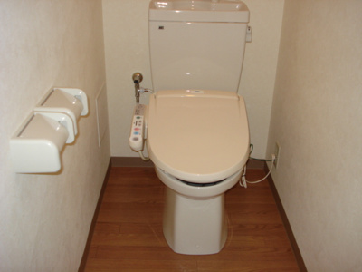 【トイレ】 | アシューレ | トイレ温水便座付き