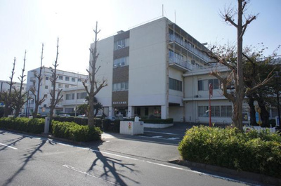 栄共済病院まで１３００ｍ
