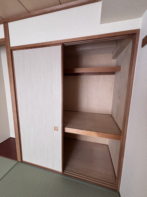 和室の押し入れ収納