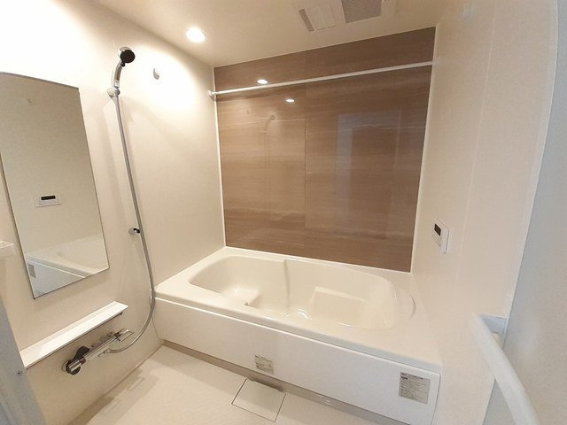 イルクオーレⅡの浴室|ゆったり過ごせるお風呂です