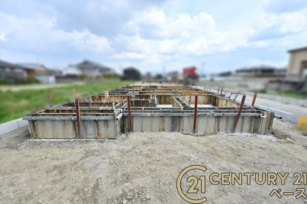 葛城市林堂の新築一戸建の外観|■≪同仕様写真≫■耐震等級３！耐震性能の優れた剛床工法で建てられた邸宅！お気軽にお問い合わせください！■