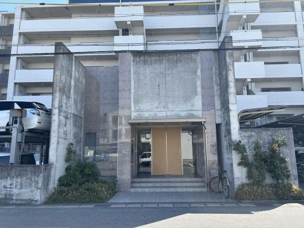 フレスト岡崎井田町のエントランス|エントランスです。