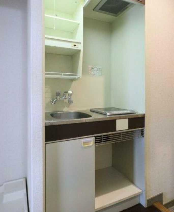 ライオンズマンション三軒茶屋第6　分譲賃貸　高層階　オートロックの収納