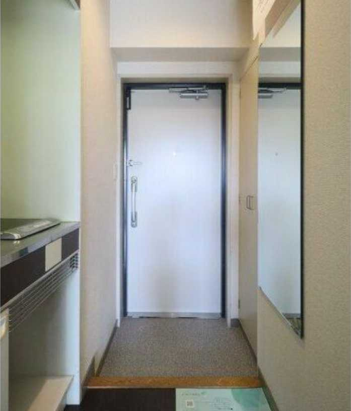 ライオンズマンション三軒茶屋第6　分譲賃貸　高層階　オートロックの玄関