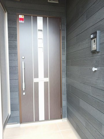 レクエルド　Ⅰの玄関