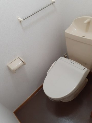 南福島コーポラスⅢのトイレ