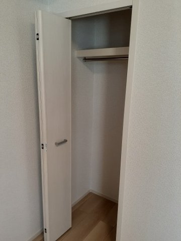 アルモニー　メゾン　財光寺の収納