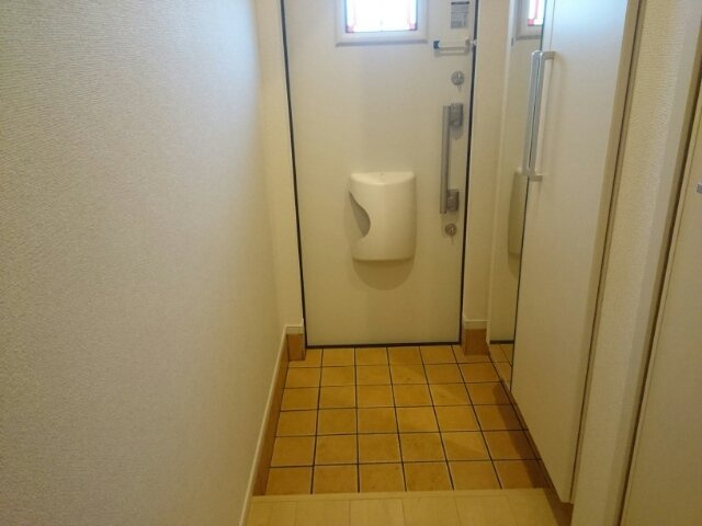 グランメゾンの玄関