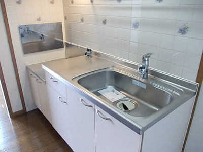 【キッチン】 | イーストワン | お料理しやすいキッチンです