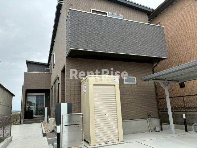 リバーサイドおりづ