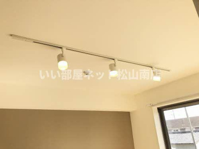 【その他】 | ローズガーデン三上