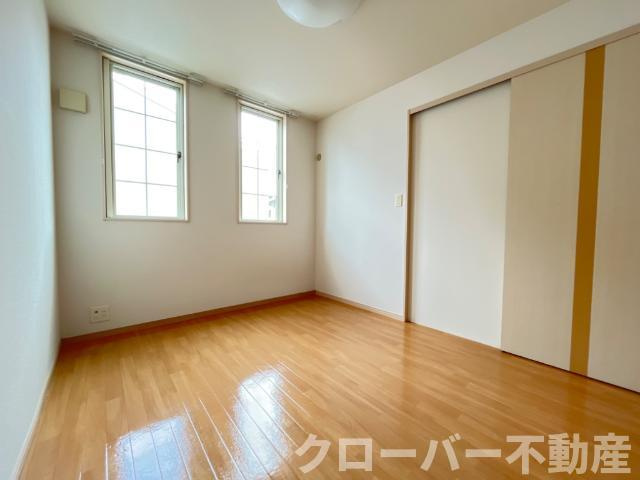 カサ・ベルデの内装|洋室