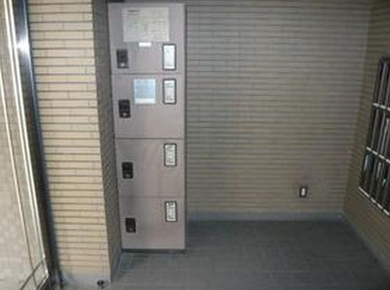 クレッシェント西早稲田のその他共用部分|宅配ボックス