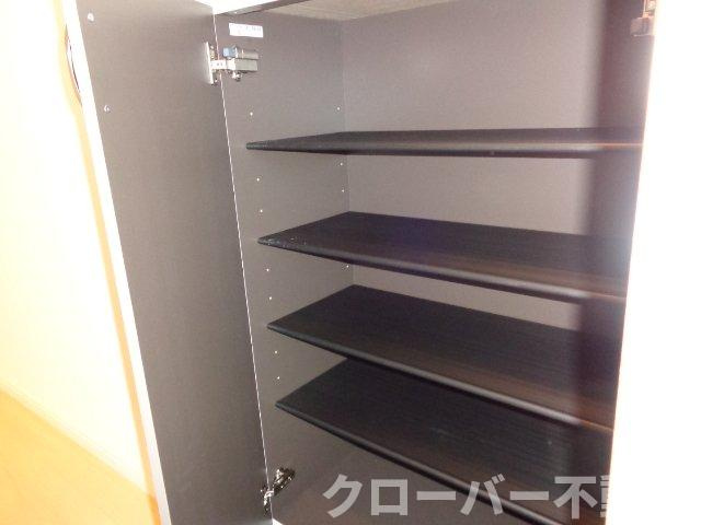 アルページュの収納|下駄箱