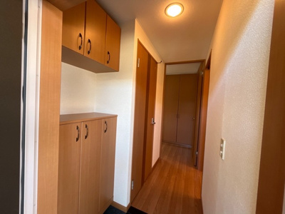 【玄関】 | ガーデンハイム参番館 | シューズボックス付き