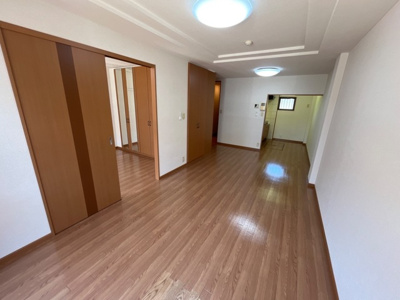 【居間・リビング】 | ガーデンハイム参番館