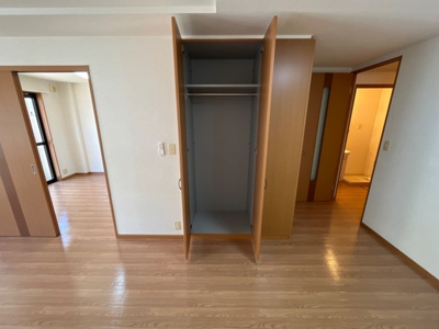 【その他】 | ガーデンハイム参番館 | リビング収納