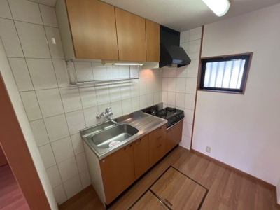 【キッチン】 | ガーデンハイム参番館 | 吊戸棚付きキッチン