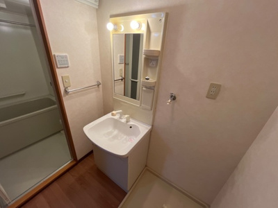 【洗面所】 | ガーデンハイム参番館 | 洗髪洗面化粧台