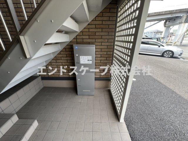 プリムヴェールのエントランス|高崎、前橋のお部屋探しはエンドスケープまで！お客様の理想お聞かせ下さい♪