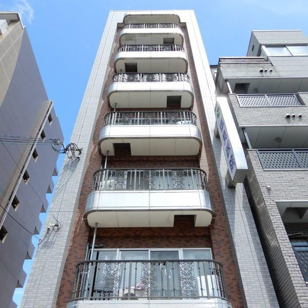 ロータリー４５の外観