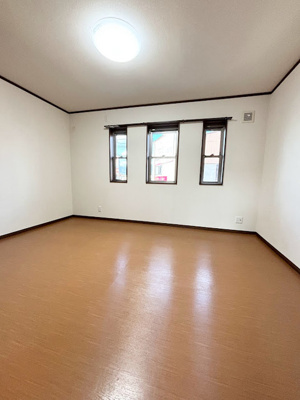 【洋室】 | EC白枝