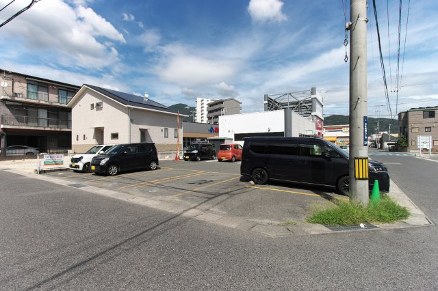 住吉駐車場（ソフトバンク横）