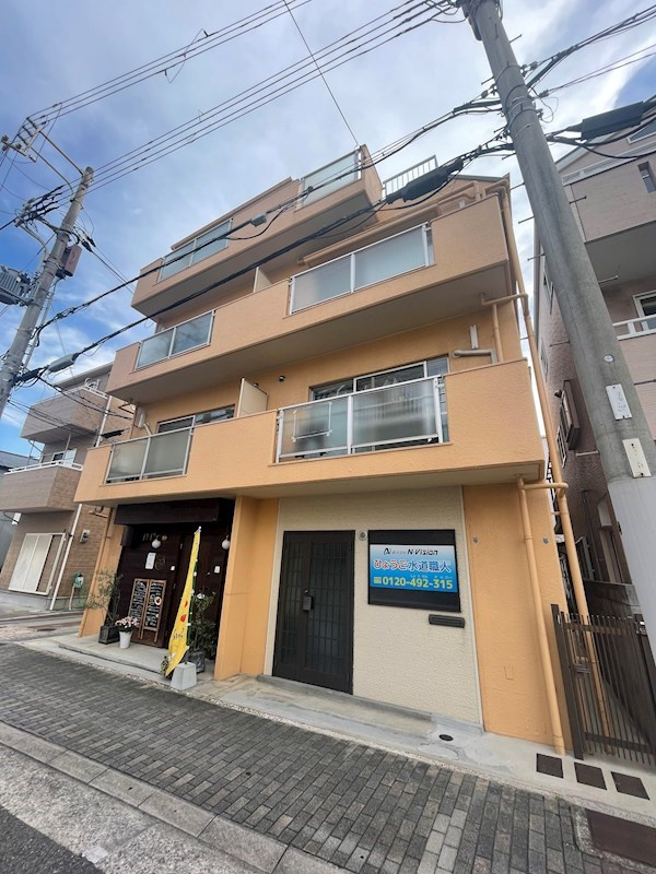 セビーヌ鷹取