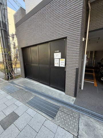 グランカリテ神戸ハーバーランド前のエントランス