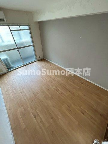 ダイドーメゾン御影の居間・リビング|使いやすい居間です