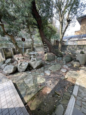 里山町住宅の庭