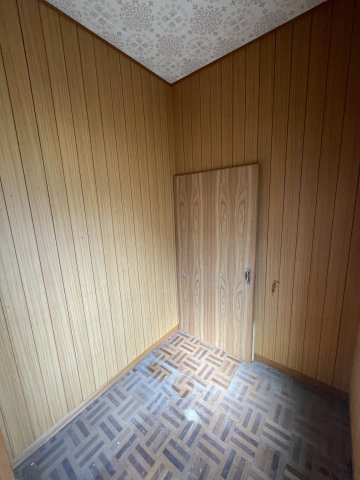 里山町住宅の玄関