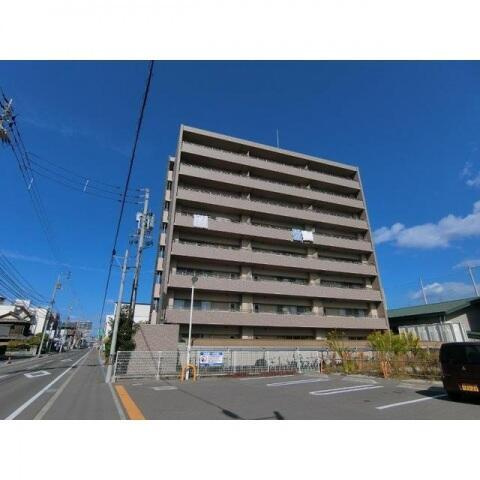 ＧＲＡＮＤＩＡ学園通りの外観