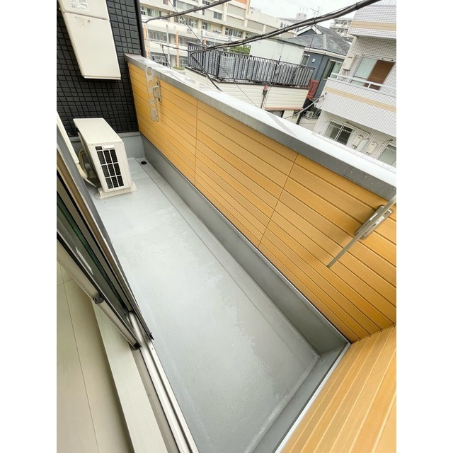 ディアホームズのバルコニー