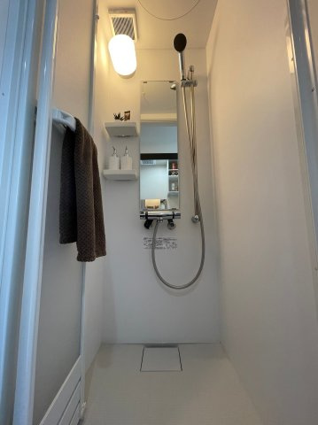 ラメット千歳烏山のシャワールーム|別号室イメージの為、現状を優先致します。