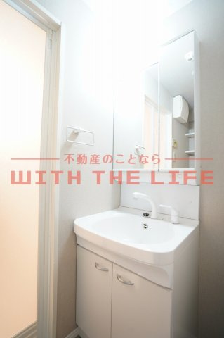 GlanZ　六ツ門【キャッシュバック対象物件】の独立洗面台|独立洗面台、朝の身支度には欠かせません