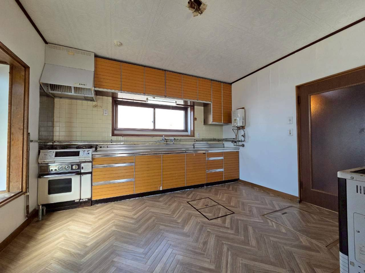美原1丁目　中古住宅のキッチン