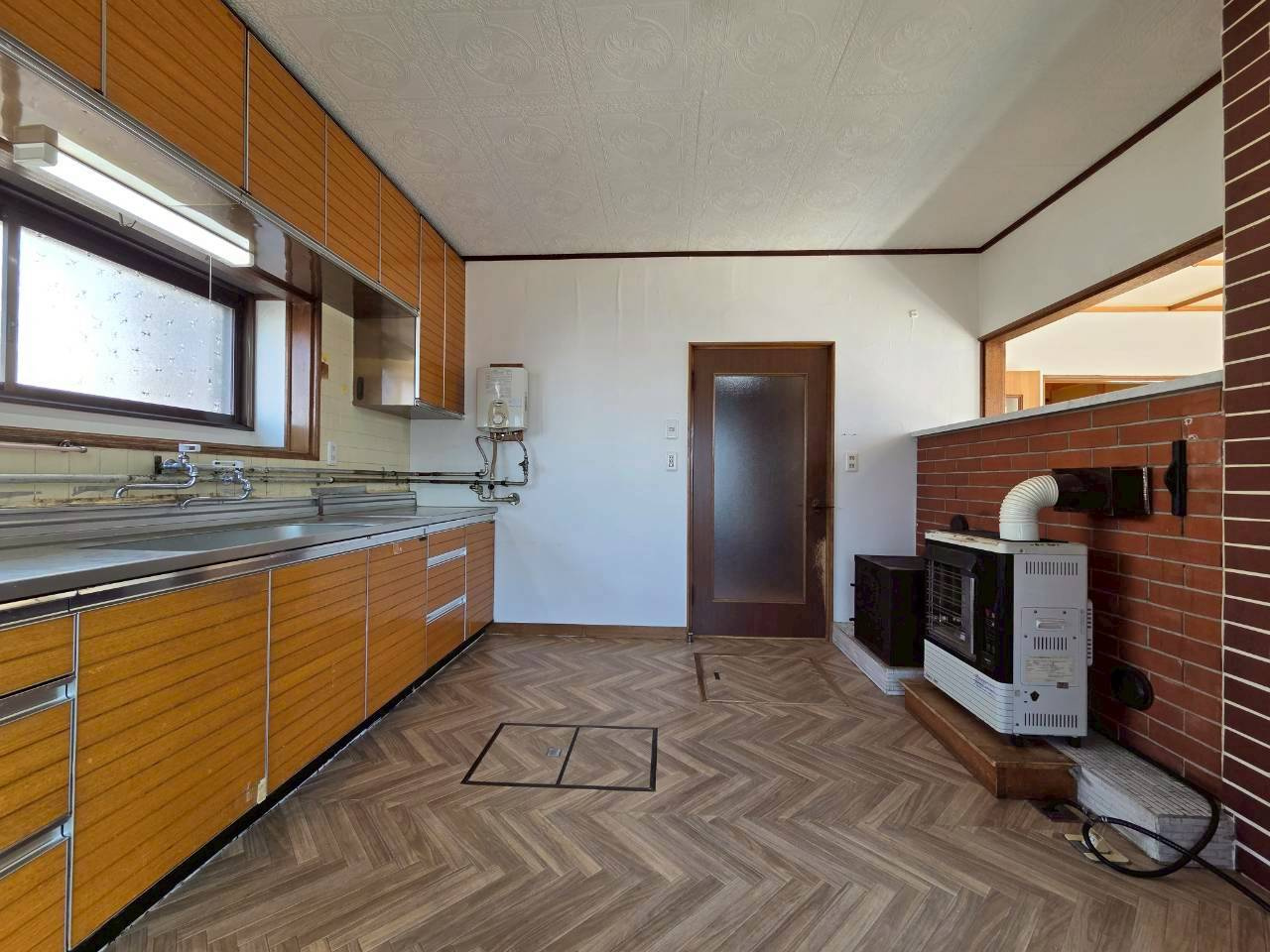 美原1丁目　中古住宅のキッチン