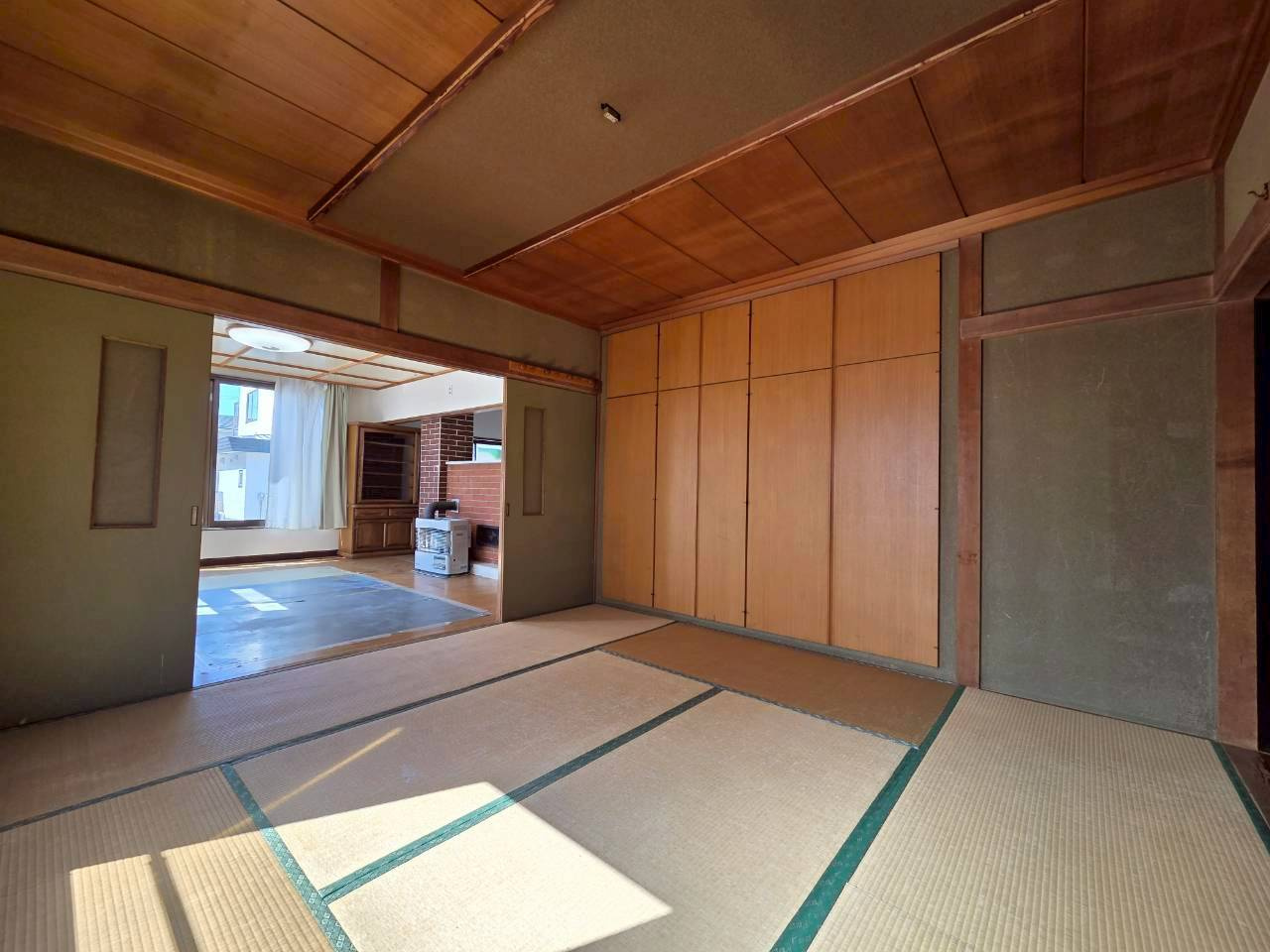 美原1丁目　中古住宅の和室