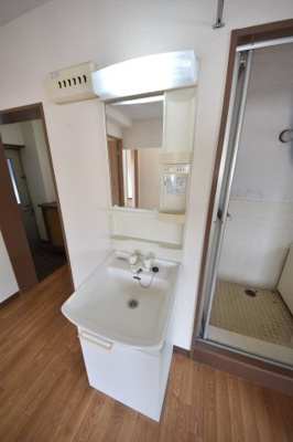 【独立洗面台】 | 中山手通7丁目南マンション4棟