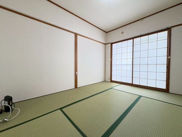 第２三宅コーポの和室