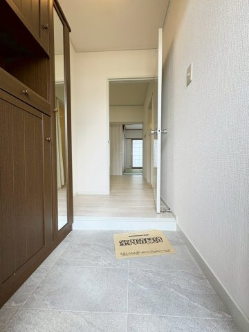 第２三宅コーポの玄関