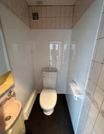 大阪府大阪市東住吉区 一棟商業売りビル「2023年フルリフォーム済」「駅徒歩2分」のトイレ