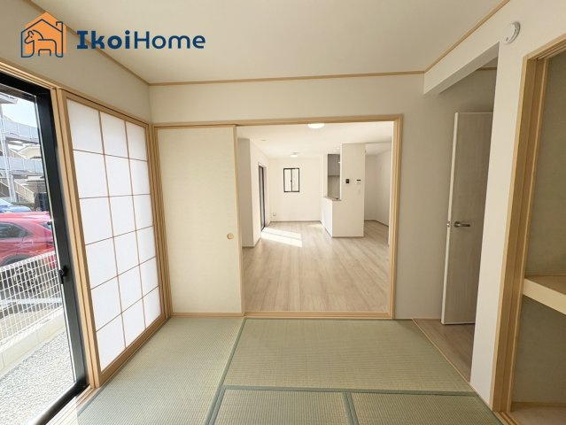 明石市二見町東二見　全7棟1期　F号棟　新築戸建の子供部屋|【ホームページに現地動画掲載中】●年中無休：当日予約可●畳の敷かれた和室は、小さなお子様のお昼寝に可