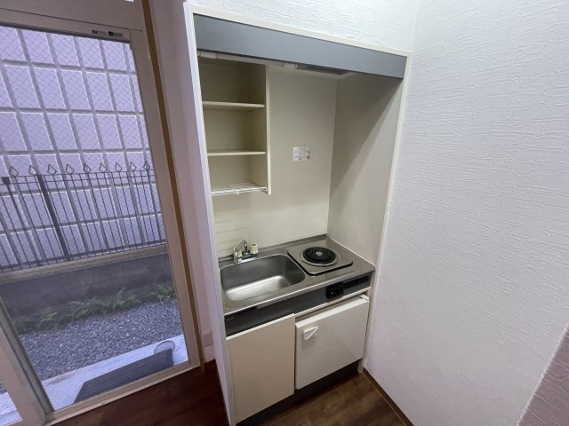 サントエイビスのキッチン