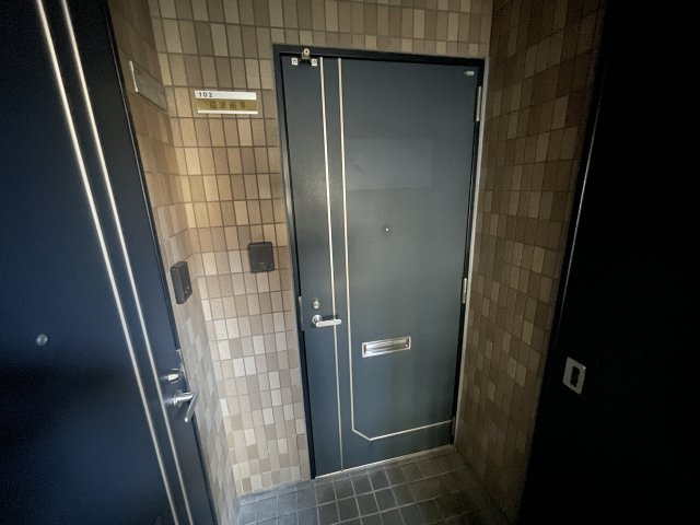 サントエイビスの玄関