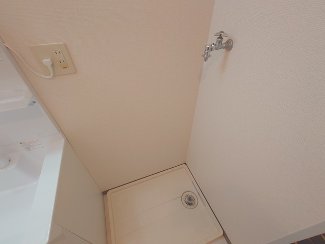 サンハイム大宮の内装|室内洗濯機置場