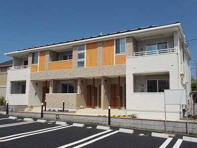 茅ヶ崎市室田１丁目のアパートの外観