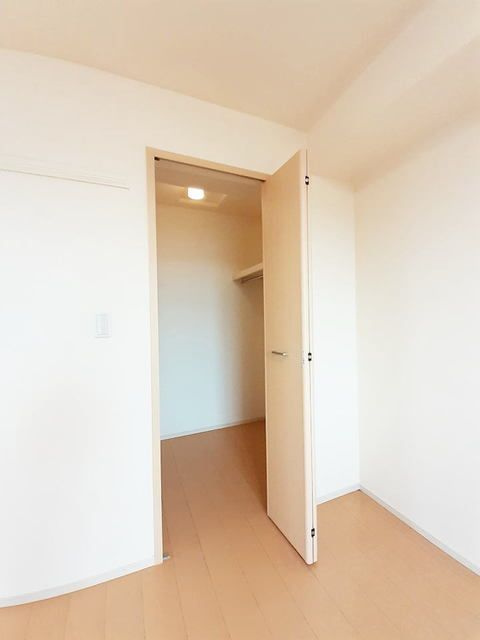 イーストサイドの収納